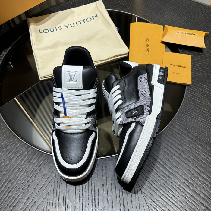 LOU1VTON SNEAKER