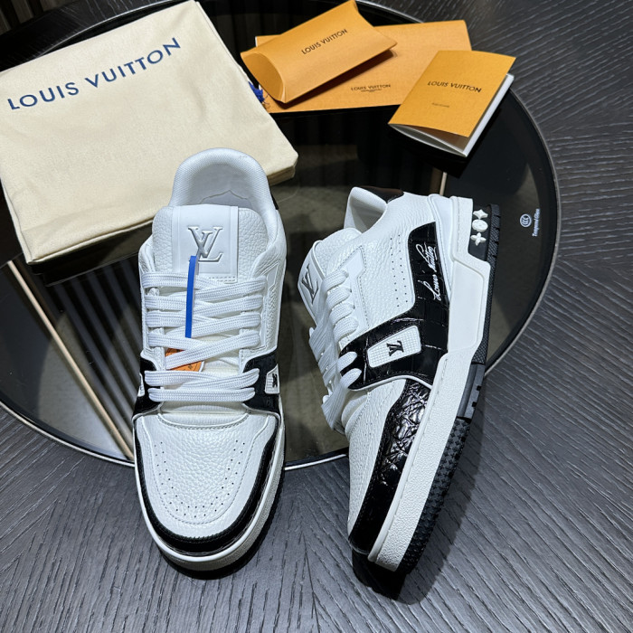 LOU1VTON SNEAKER