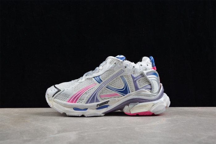 BLCG RUNNER SNEAKER