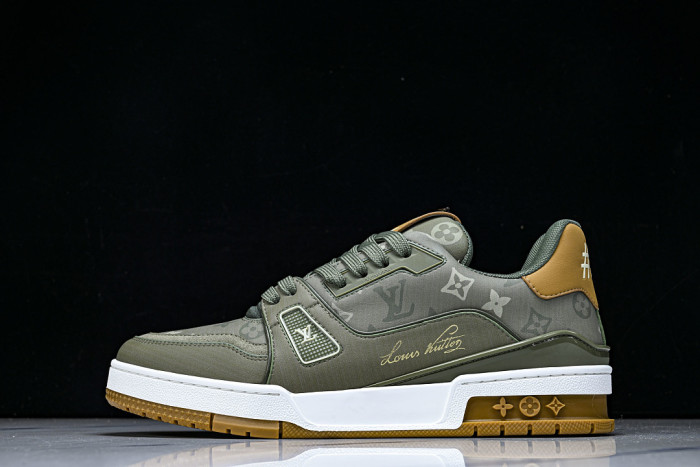 LOU1VTON SNEAKER