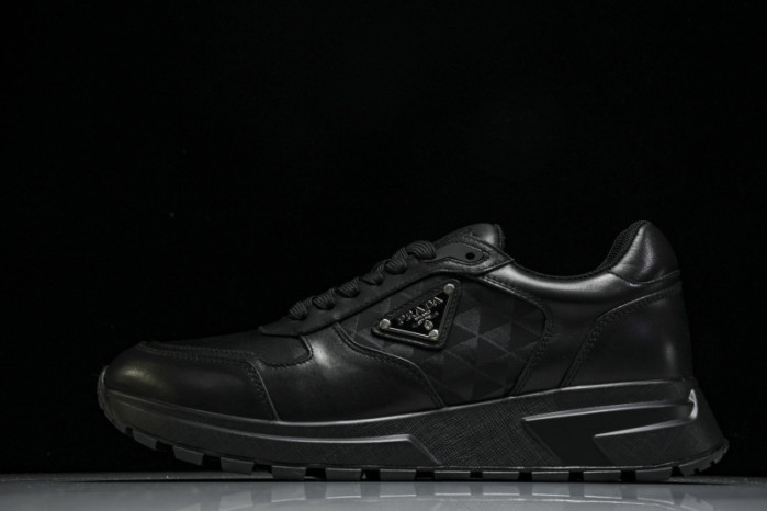 Pra*da Prax01 Re-Nylon Sneaker