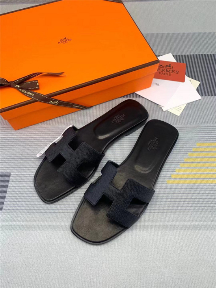 Her*mès Sandal