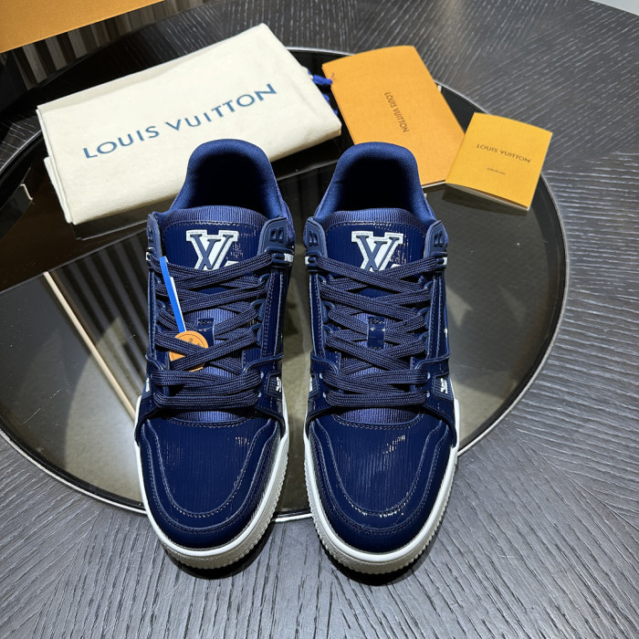 LOU1VTON SNEAKER