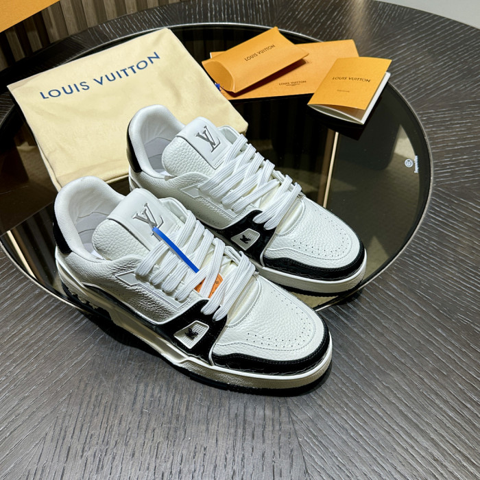 LOU1VTON SNEAKER