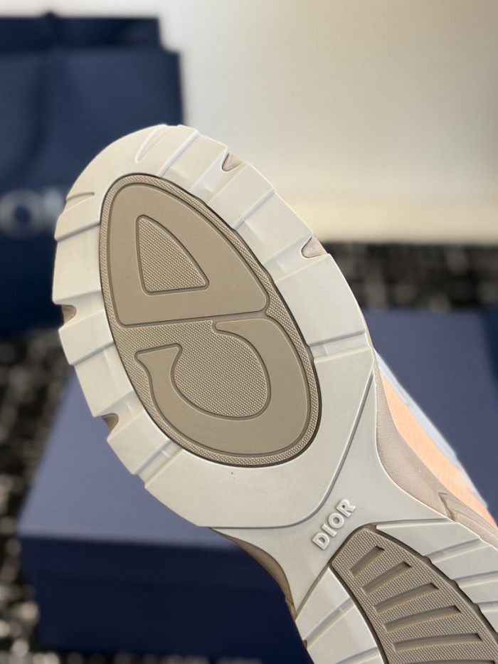 D1OR B30 SNEAKER