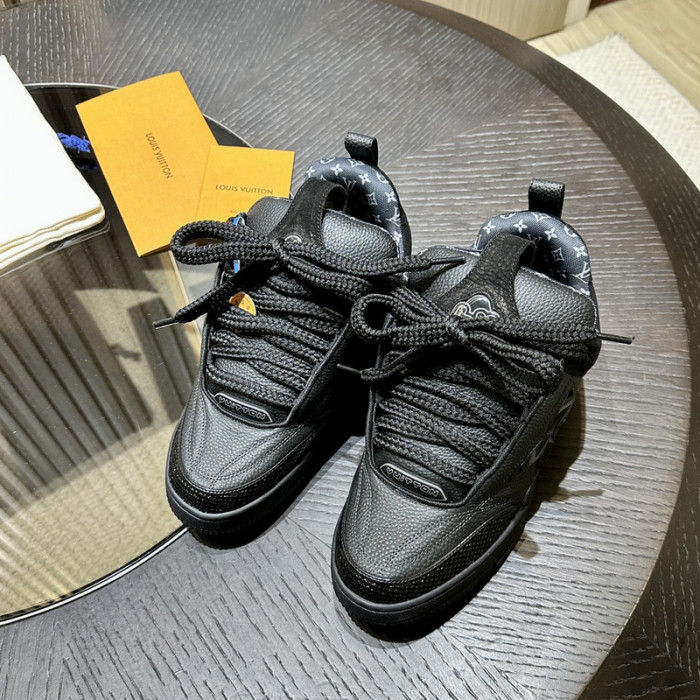 LOU1VTON SNEAKER
