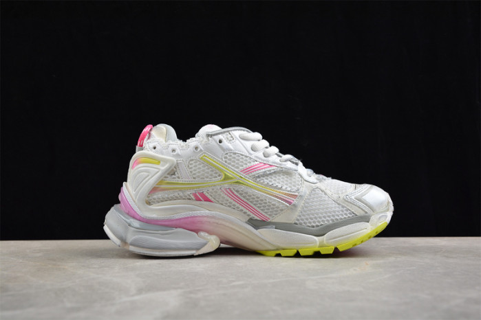 BLCG RUNNER SNEAKER