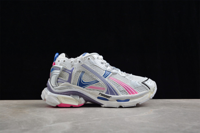 BLCG RUNNER SNEAKER