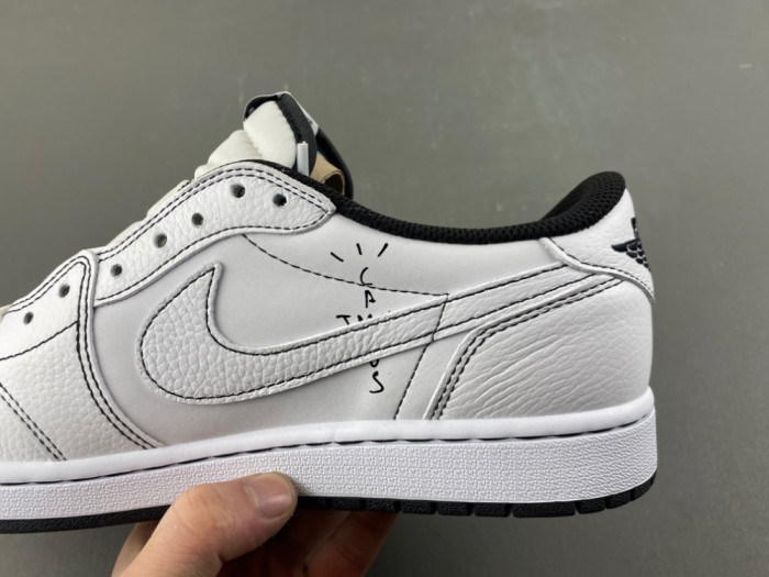 Travis Scott x Air Jordan 1 Low OG XZ6868 002