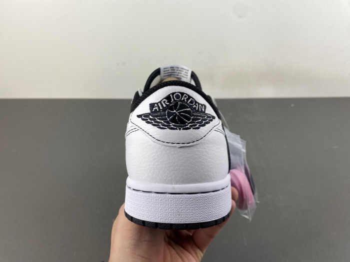 Travis Scott x Air Jordan 1 Low OG XZ6868 002