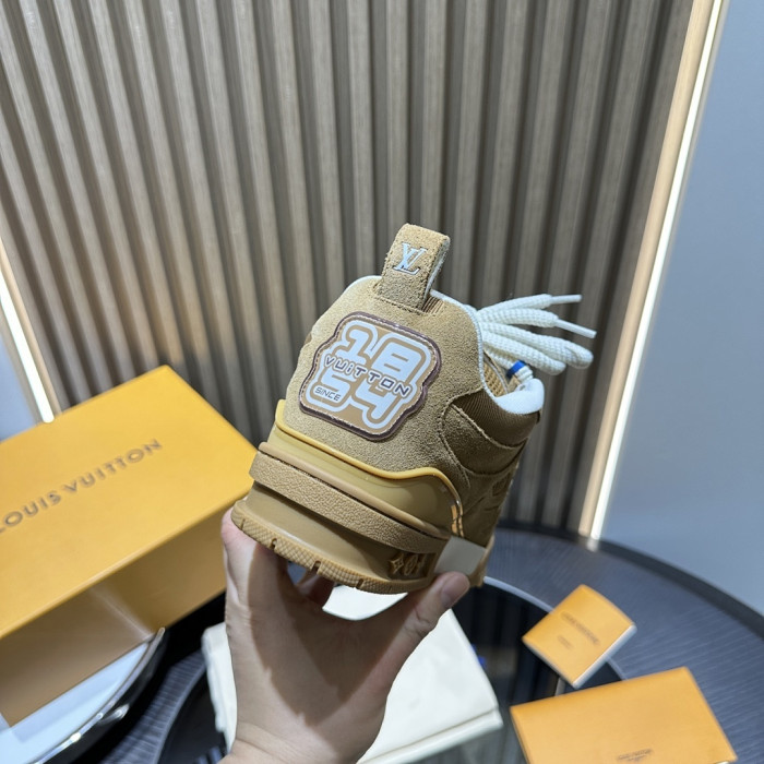LOU1VTON SNEAKER