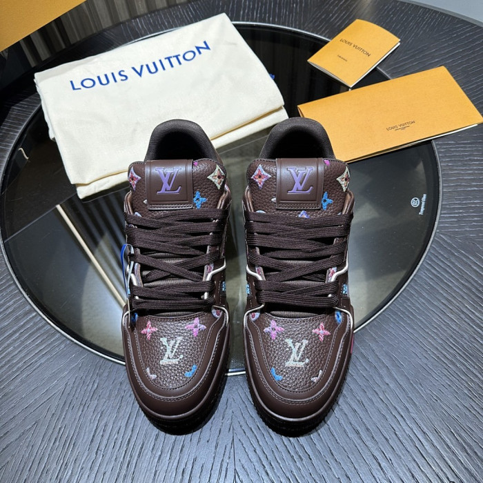 LOU1VTON SNEAKER