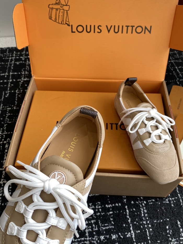 LOU1VTON SNEAKER