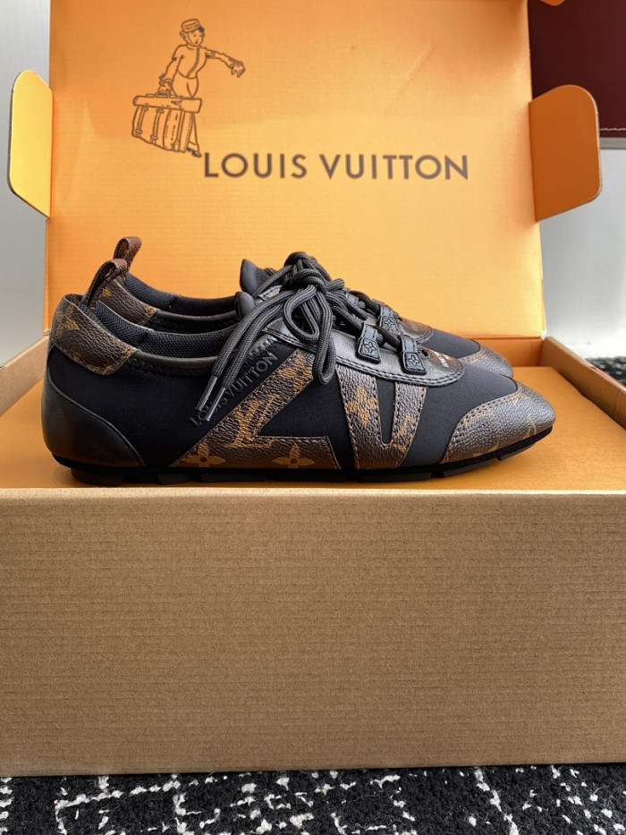 LOU1VTON SNEAKER