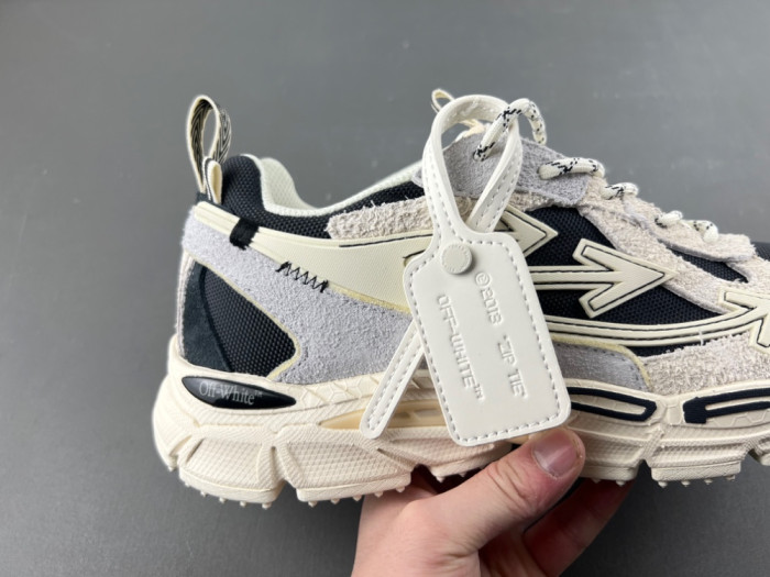 OFF-WHITE BE RIGHT BACK