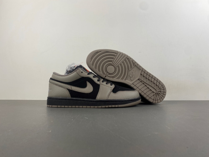 Air Jordan 1 Low IB7109-005