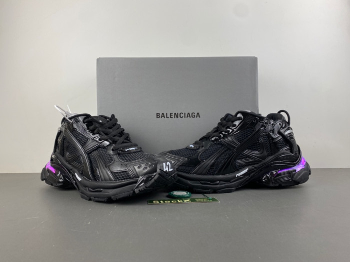 BLCG RUNNER SNEAKER (LED)