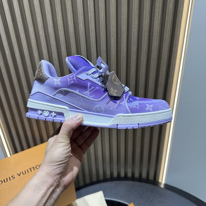 LOU1VTON SNEAKER