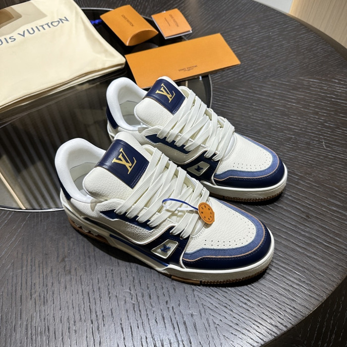LOU1VTON SNEAKER