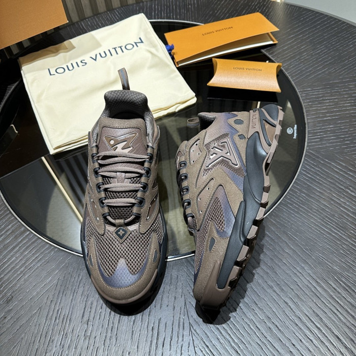 LOU1VTON SNEAKER