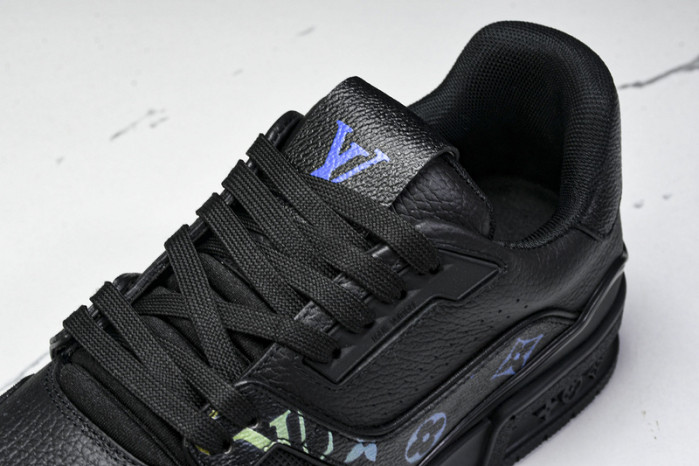 LOU1VTON SNEAKER