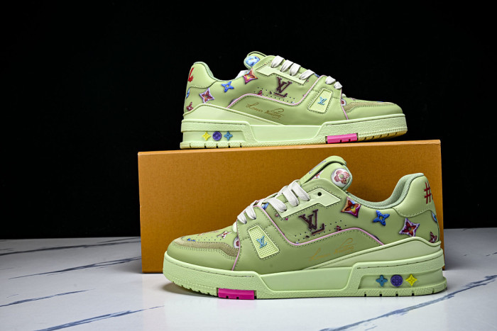 LOU1VTON SNEAKER