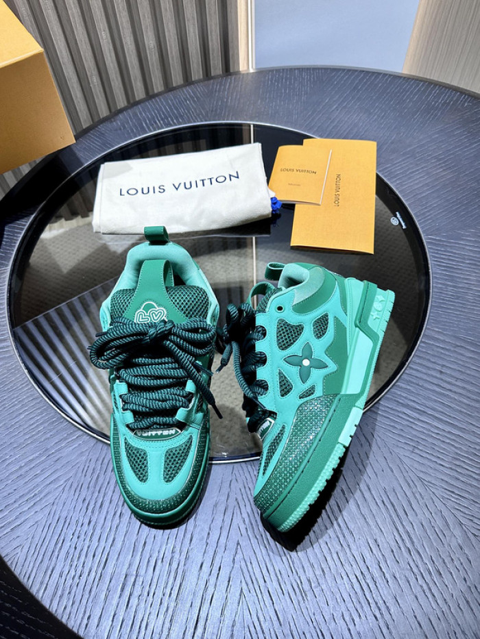 LOU1VTON SNEAKER