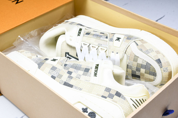 LOU1VTON SNEAKER