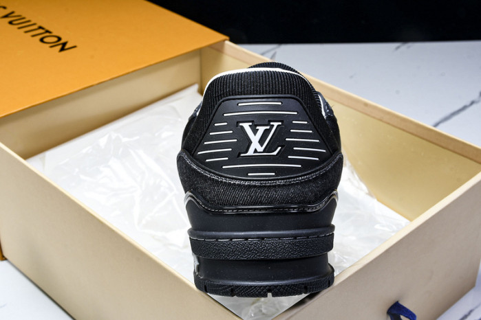 LOU1VTON SNEAKER
