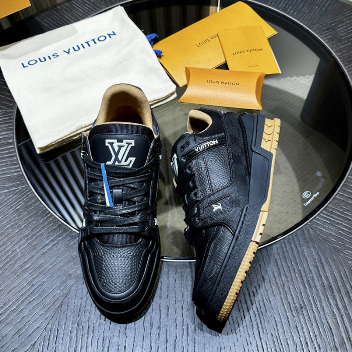 LOU1VTON SNEAKER