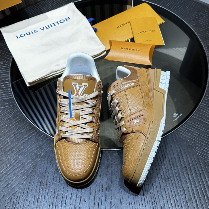 LOU1VTON SNEAKER