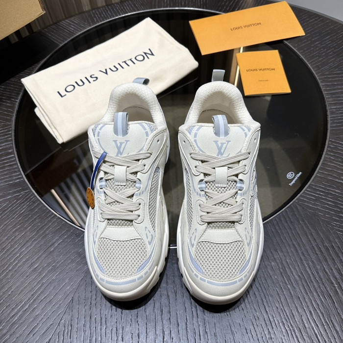 LOU1VTON SNEAKER