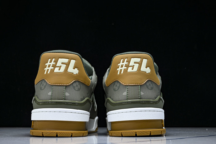 LOU1VTON SNEAKER