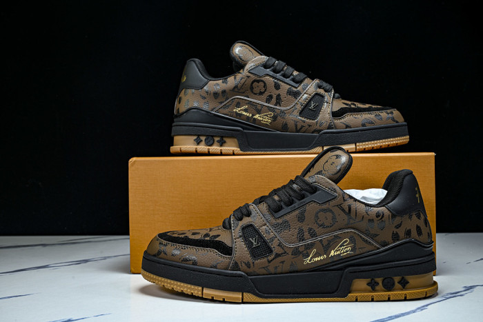 LOU1VTON SNEAKER