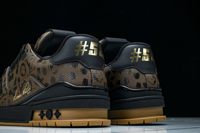 LOU1VTON SNEAKER