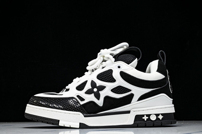 LOU1VTON SNEAKER