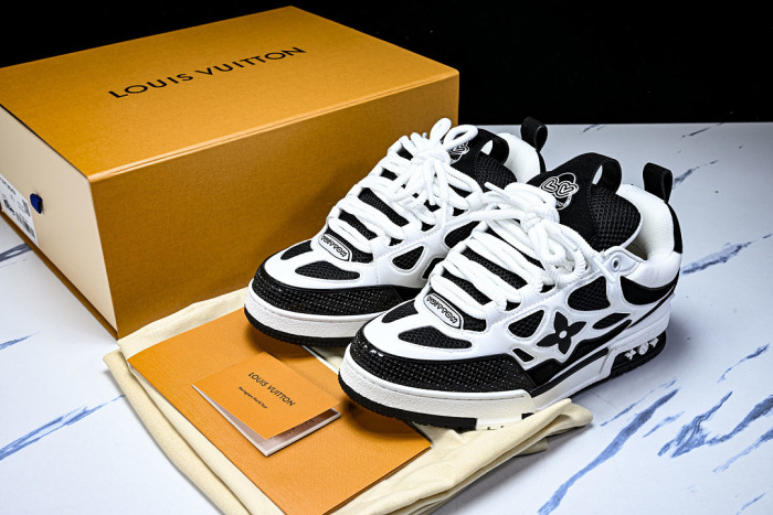LOU1VTON SNEAKER