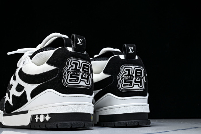 LOU1VTON SNEAKER