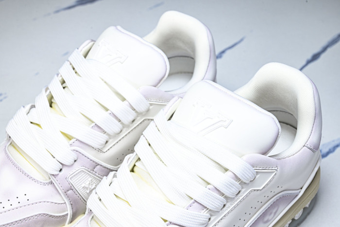 LOU1VTON SNEAKER