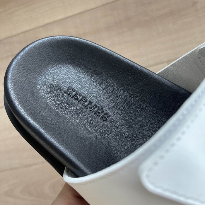 Her*mès Sandal