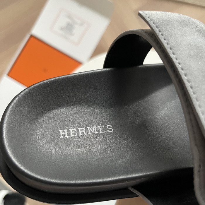Her*mès Sandal