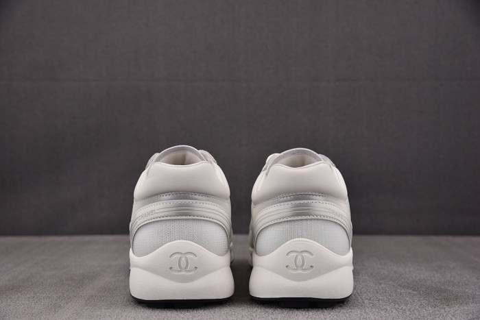 ch*nel sneaker