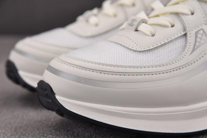 ch*nel sneaker