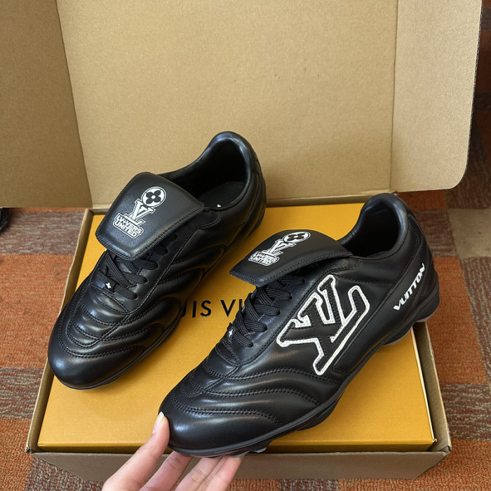 LOU1VTON SNEAKER