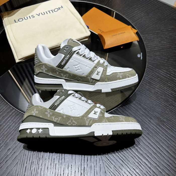 LOU1VTON SNEAKER