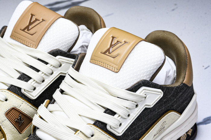 LOU1VTON SNEAKER