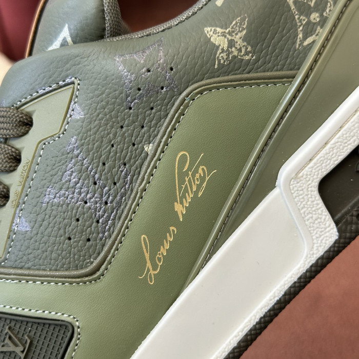 LOU1VTON SNEAKER