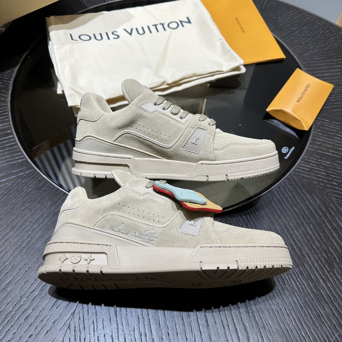 LOU1VTON SNEAKER