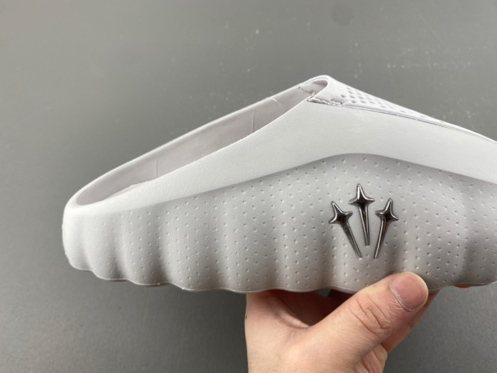 Nike Mind 001 Slide