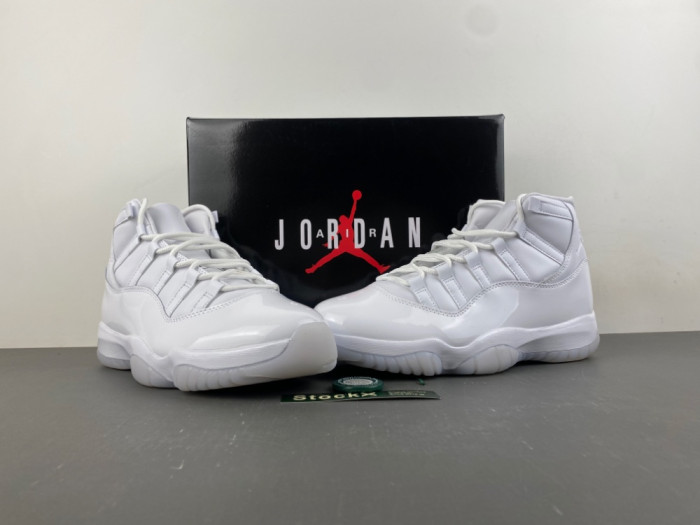 Air Jordan 11 Pack Expected Fall COMME des GARÇONS (2026) IV7639-100